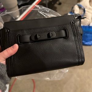 Black turnlock coach crossbody NWOT